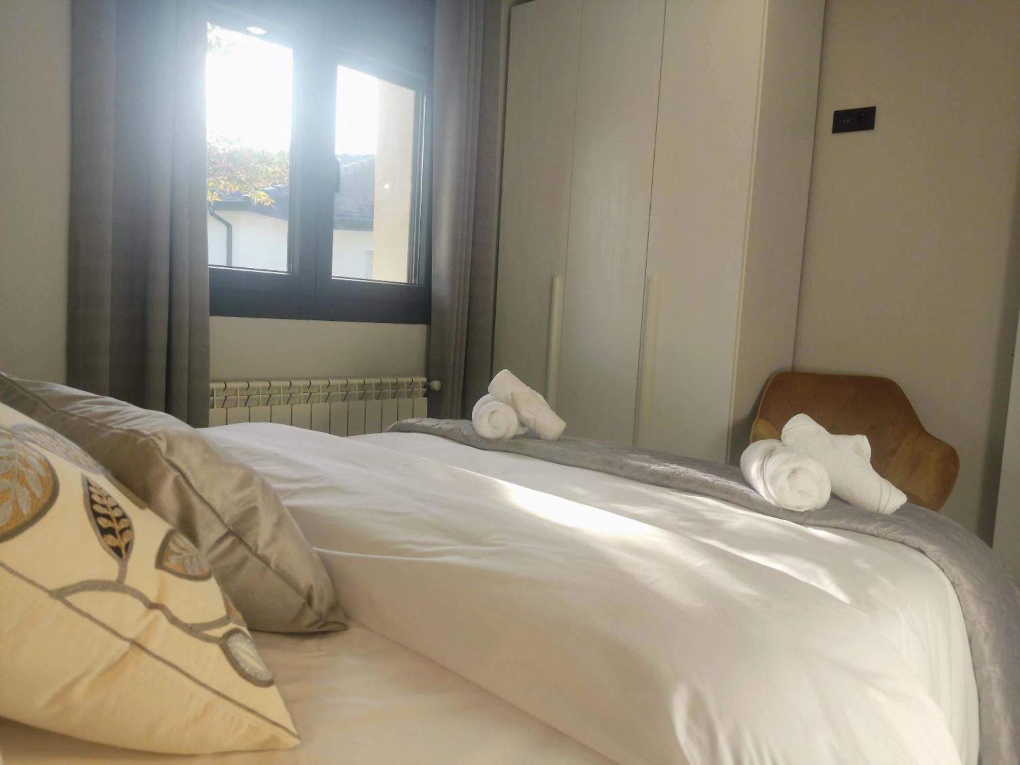 Rincones De Riaza Solo Adultos Guest House ภายนอก รูปภาพ