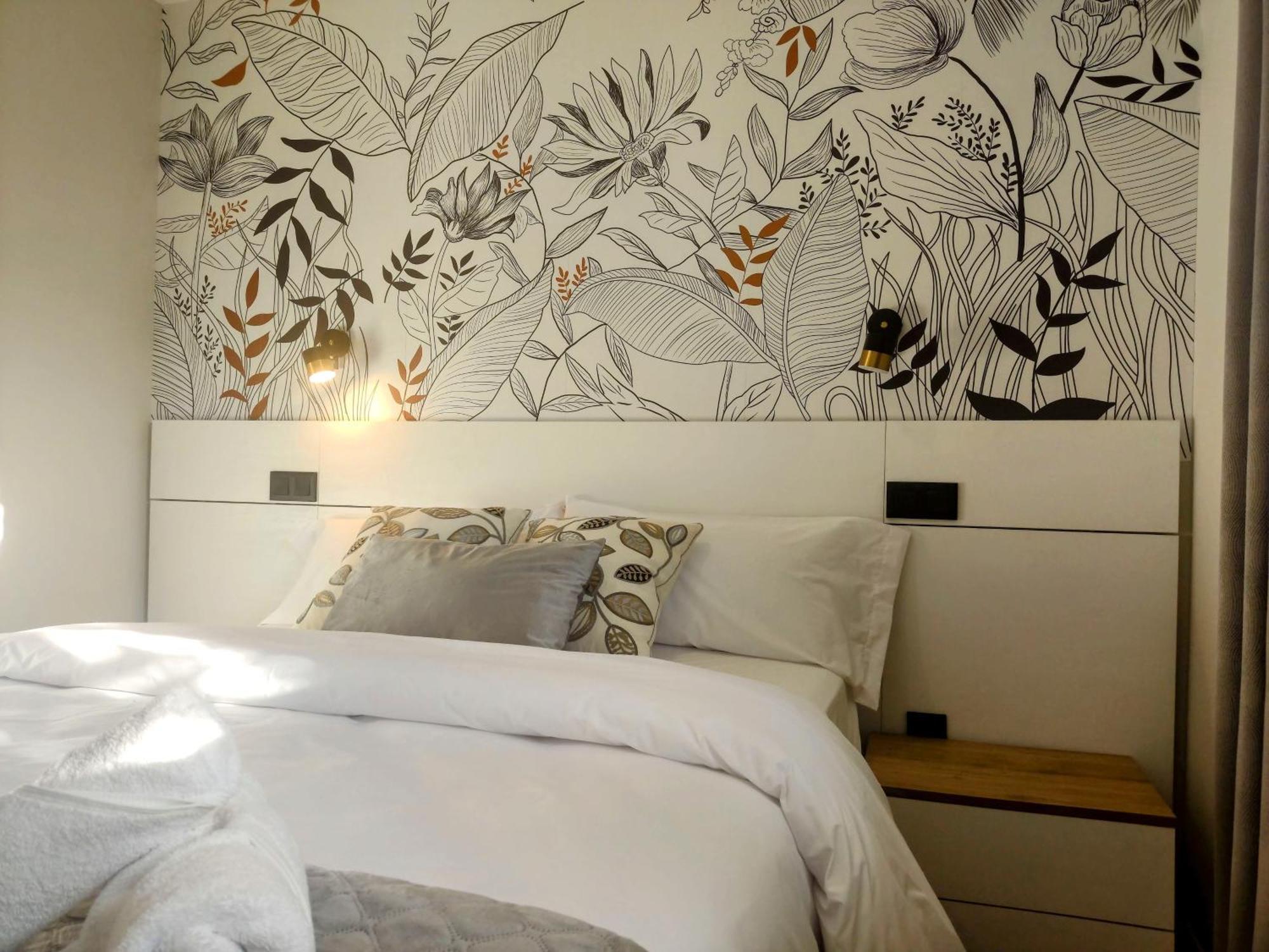 Rincones De Riaza Solo Adultos Guest House ภายนอก รูปภาพ