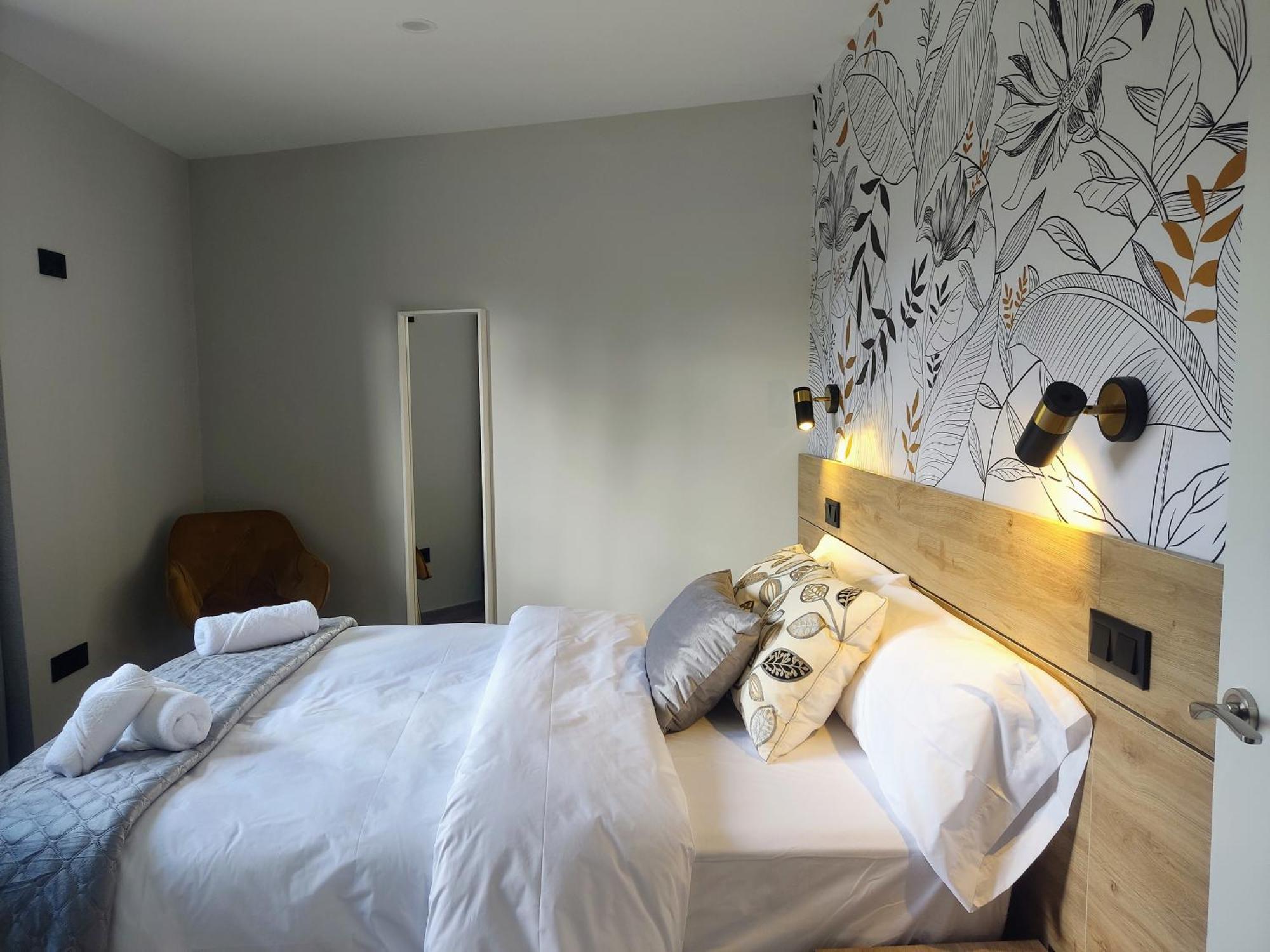 Rincones De Riaza Solo Adultos Guest House ภายนอก รูปภาพ