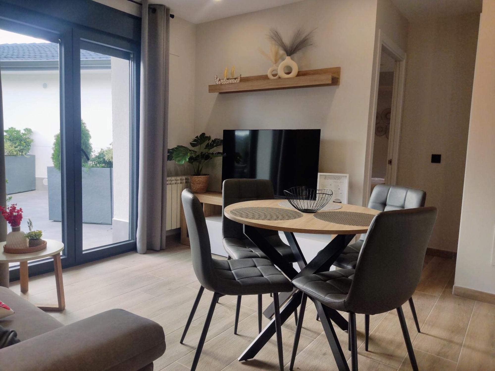 Rincones De Riaza Solo Adultos Guest House ภายนอก รูปภาพ