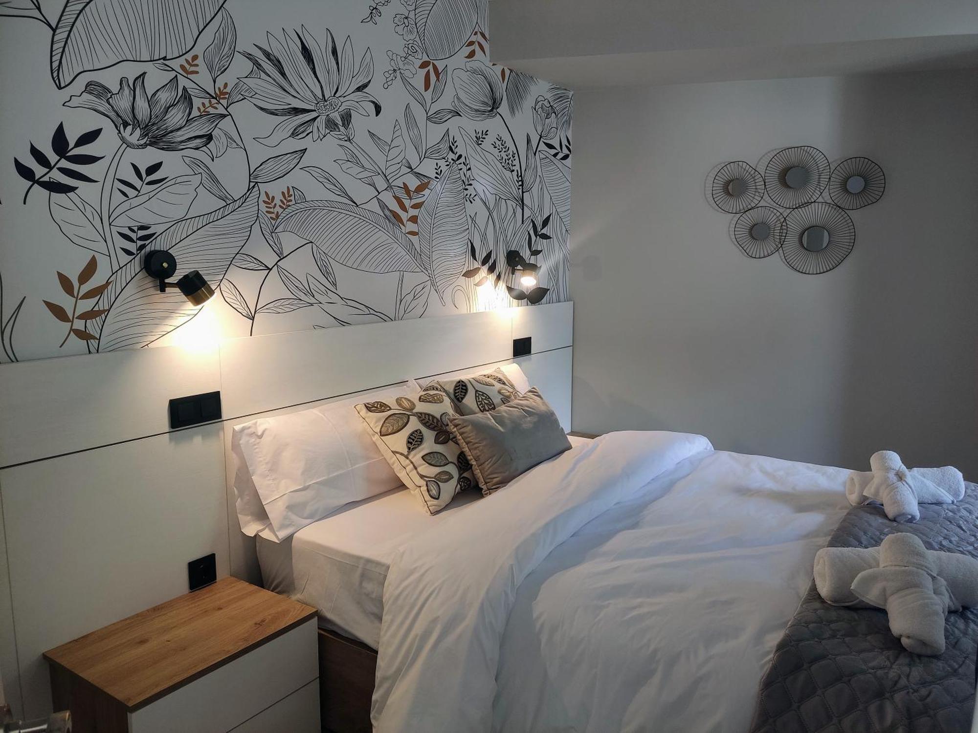 Rincones De Riaza Solo Adultos Guest House ภายนอก รูปภาพ