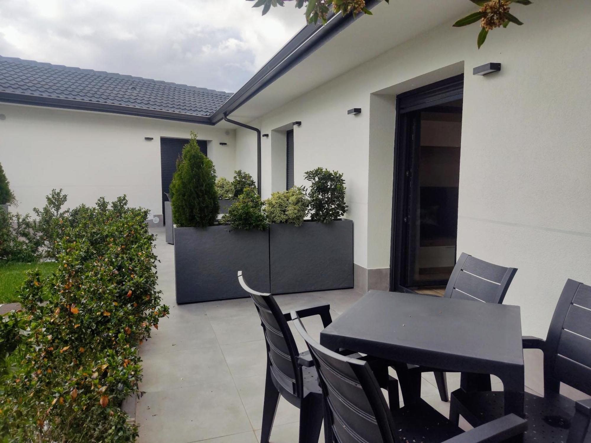 Rincones De Riaza Solo Adultos Guest House ภายนอก รูปภาพ