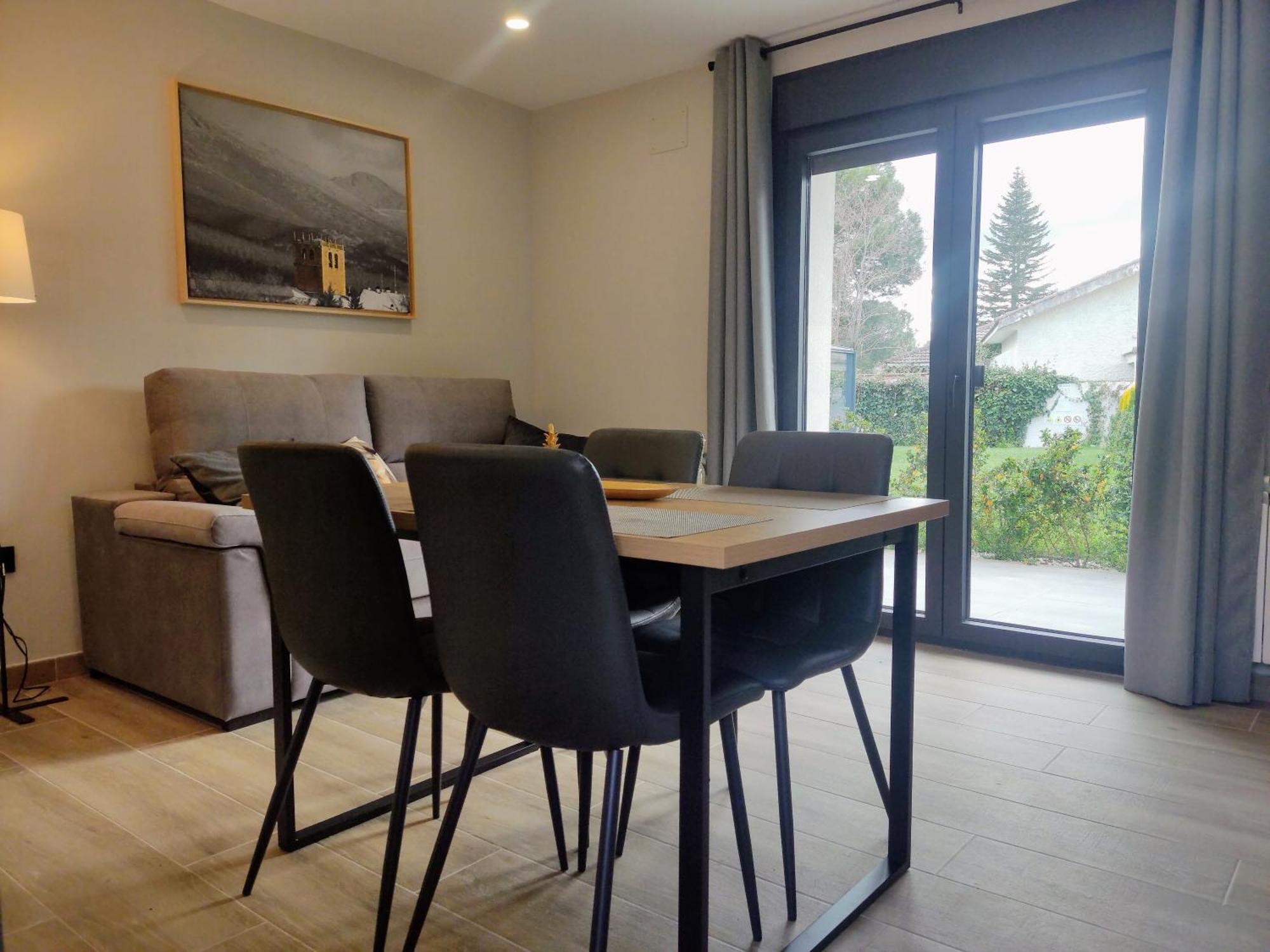 Rincones De Riaza Solo Adultos Guest House ภายนอก รูปภาพ